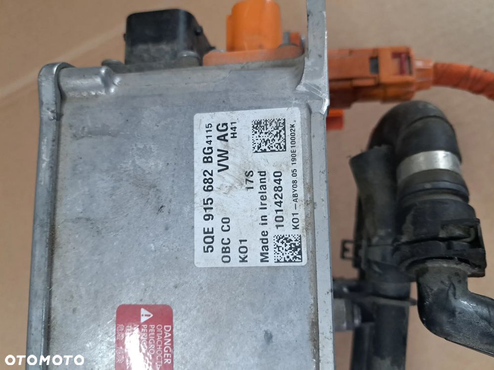 Volkswagen golf VII Arteon stacja ładowania baterii 5QE915682BG moduł - 3