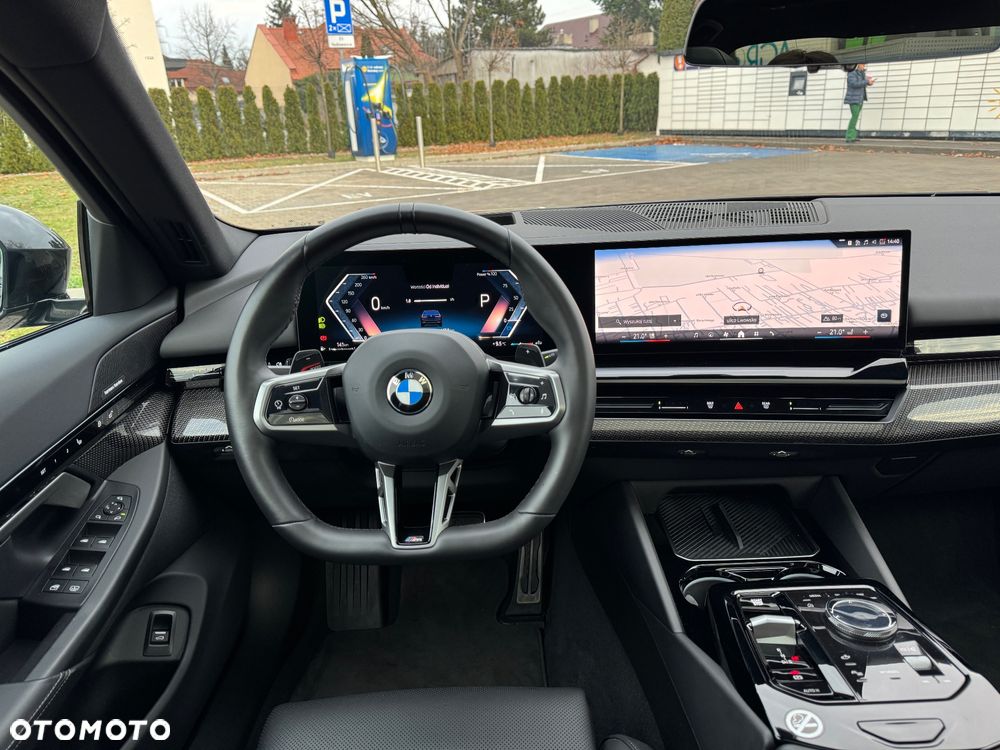 BMW Seria 5 520d M Sport - 10