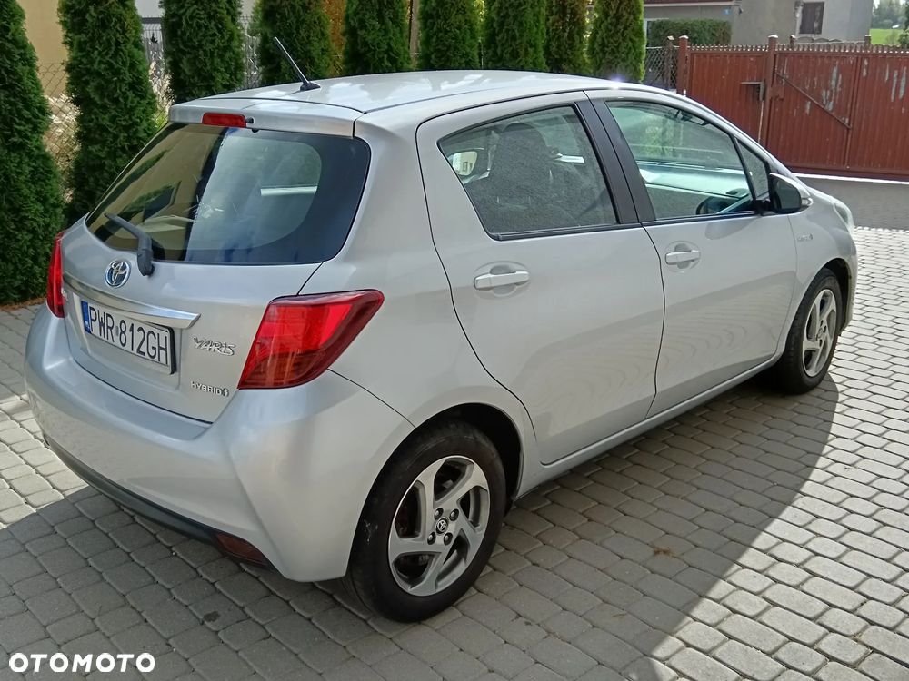 Toyota Yaris - 18