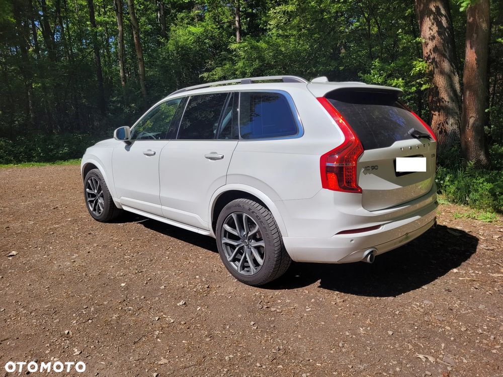 Volvo XC 90 B5 D AWD Geartronic Momentum - 8