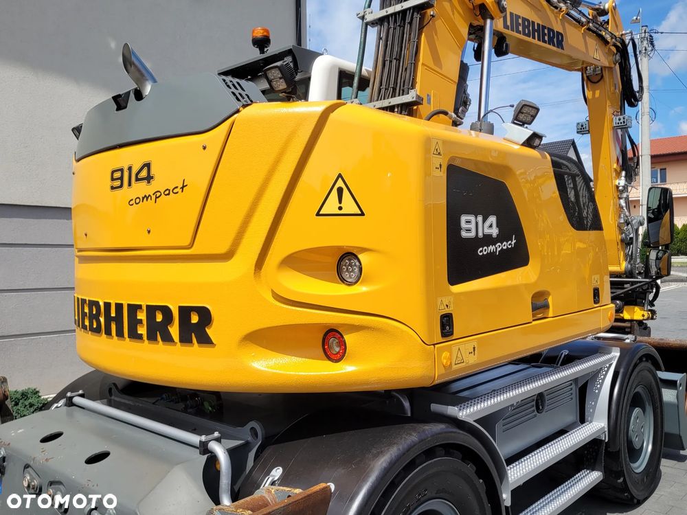 Liebherr A914 compact / ROTOTILT / 8600h / serwisowana / - 12