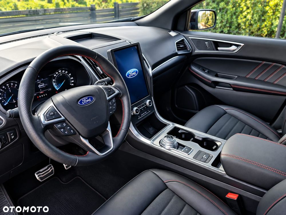 Ford Edge - 9