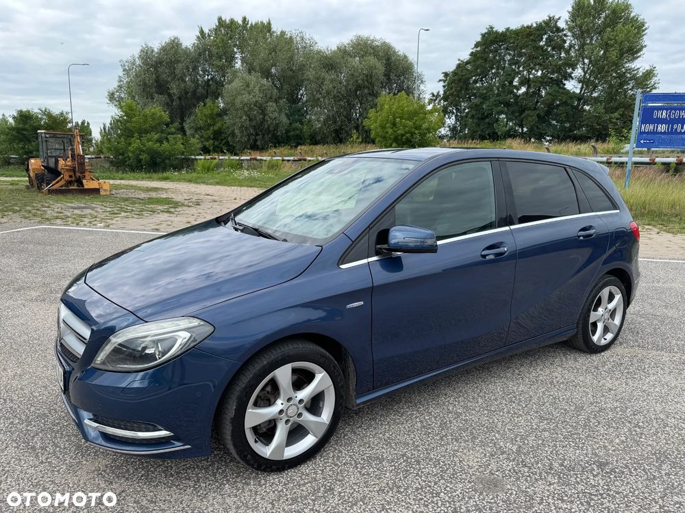 Mercedes-Benz Klasa B 200 Edition - 1