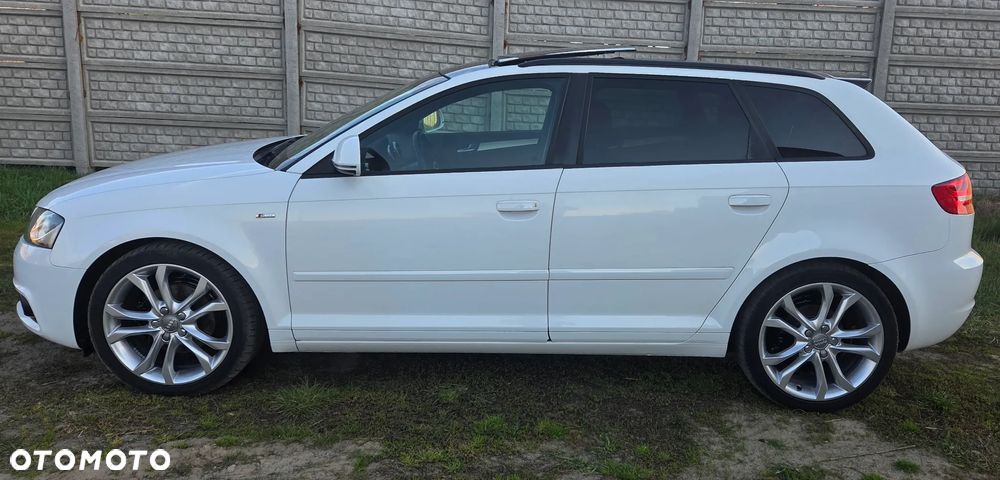 Audi A3 Sportback 2.0 TDI DPF S line Sportpaket (plus) - 11