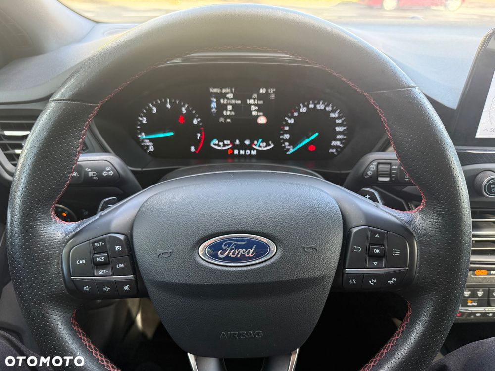 Ford Focus - 23