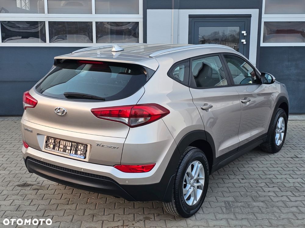 Hyundai Tucson blue 1.6 GDi 2WD Passion - 13