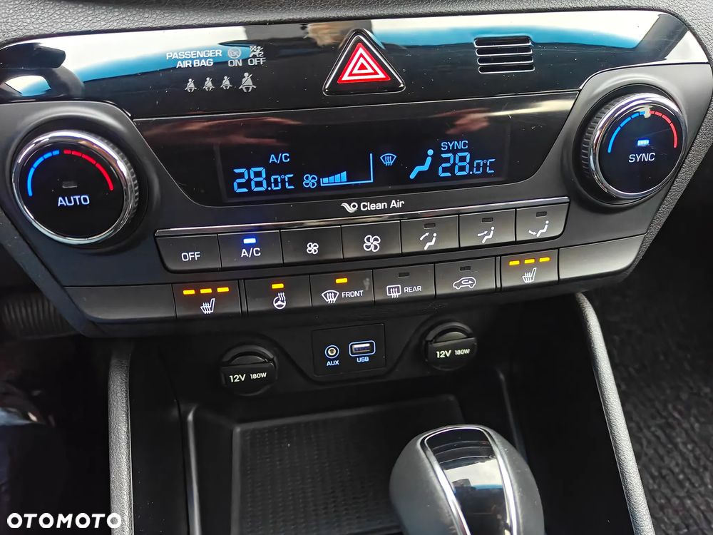 Hyundai Tucson blue 1.7 CRDi 2WD DCT Premium - 27