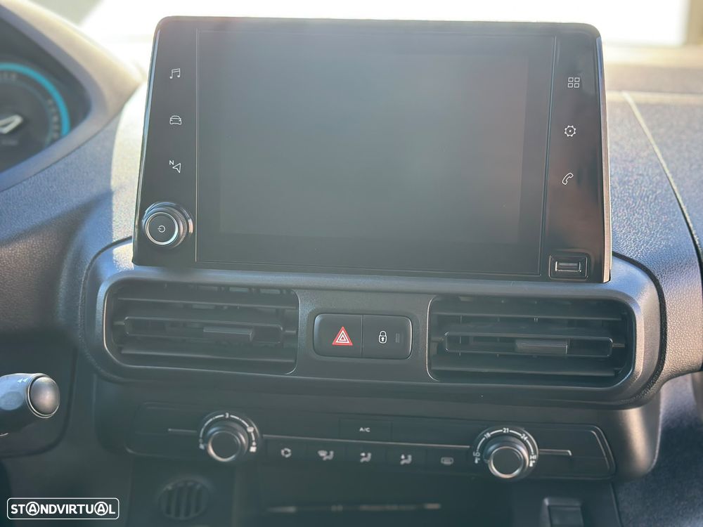 Peugeot e-Partner - 21