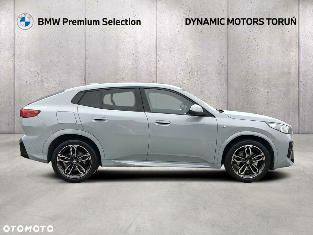 BMW X2 - 10