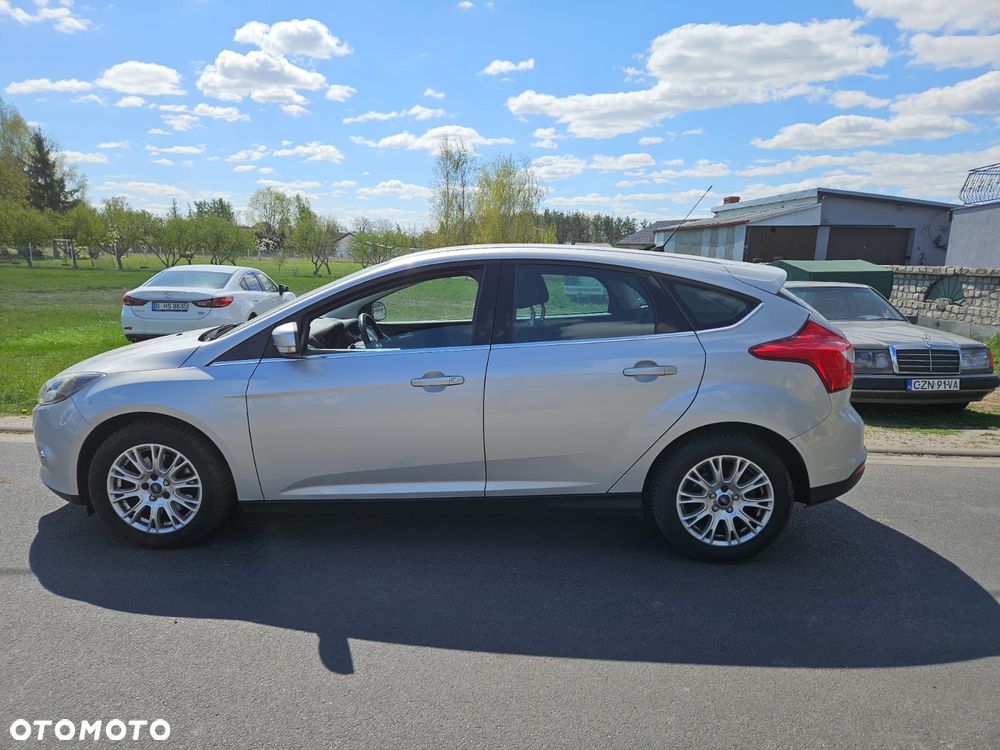 Ford Focus - 14