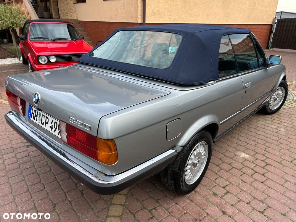 BMW Seria 3 320i - 5