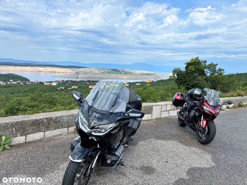Honda GL - 6