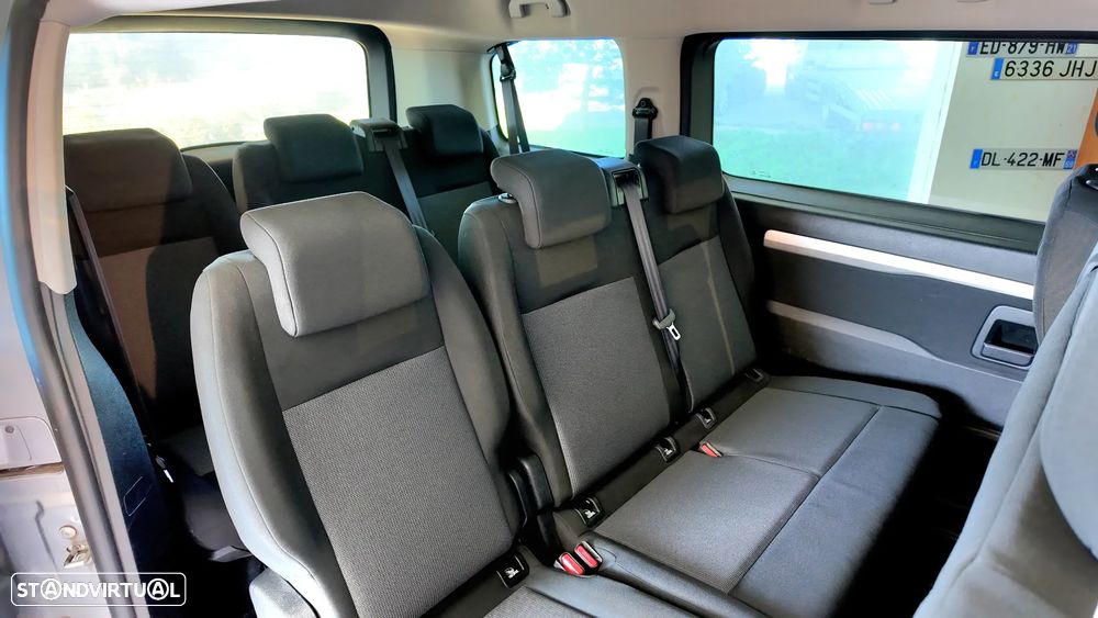 Peugeot Traveller L2 1.5 BlueHDi 120 Allure - 32