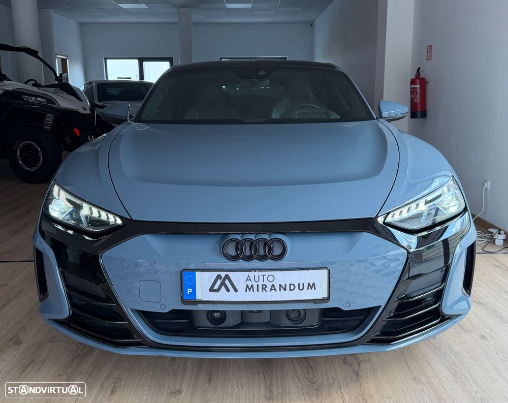 Audi e-tron GT quattro - 1