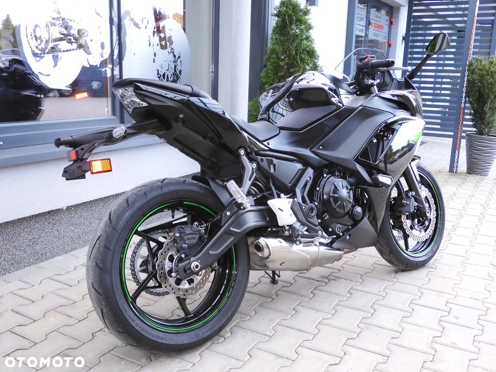 Kawasaki Ninja - 8