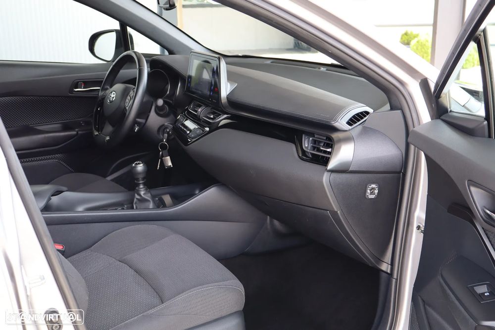 Toyota C-HR 1.2T Active - 13