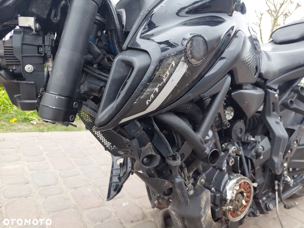 Yamaha MT - 11