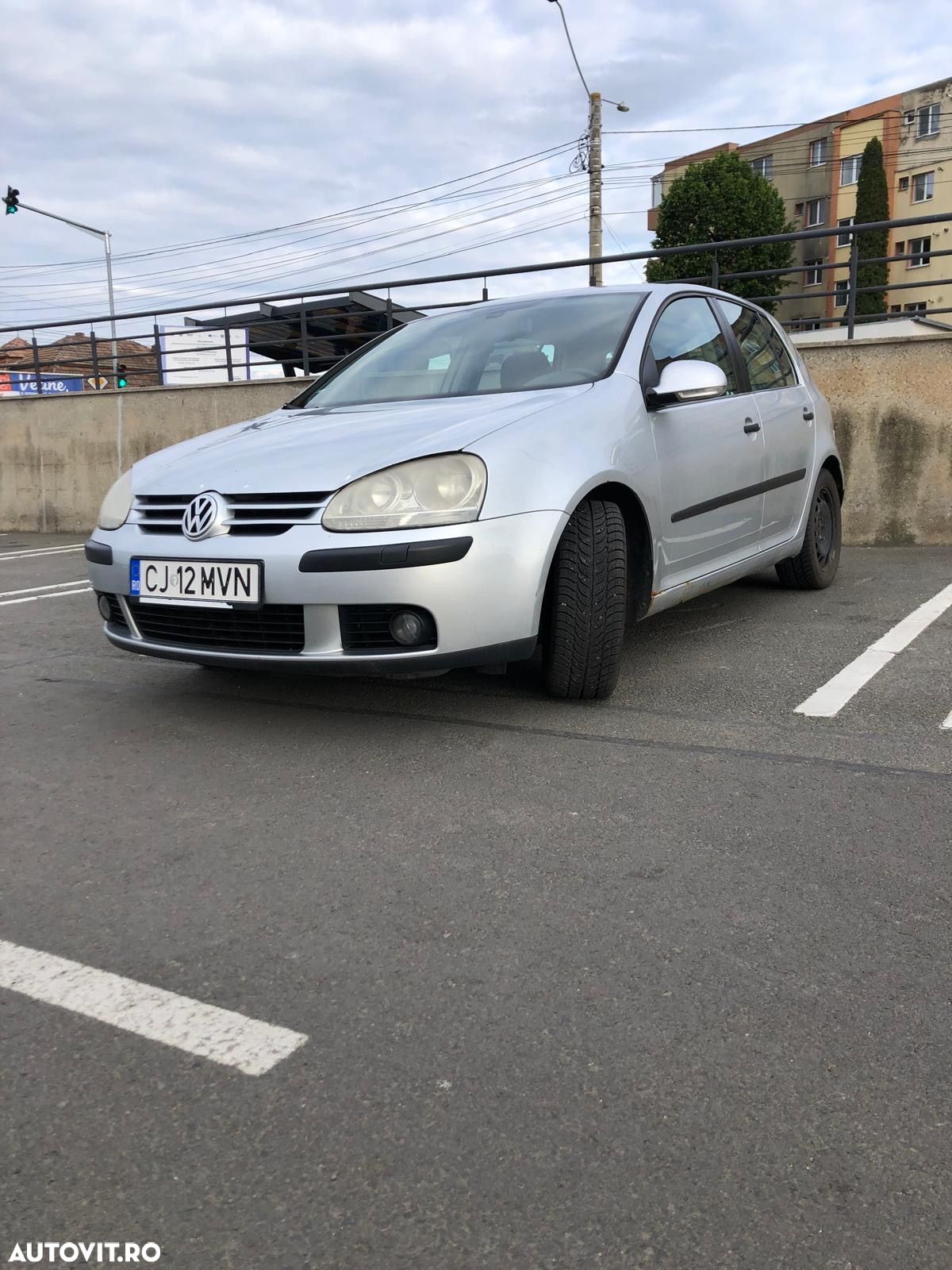 Volkswagen Golf - 19