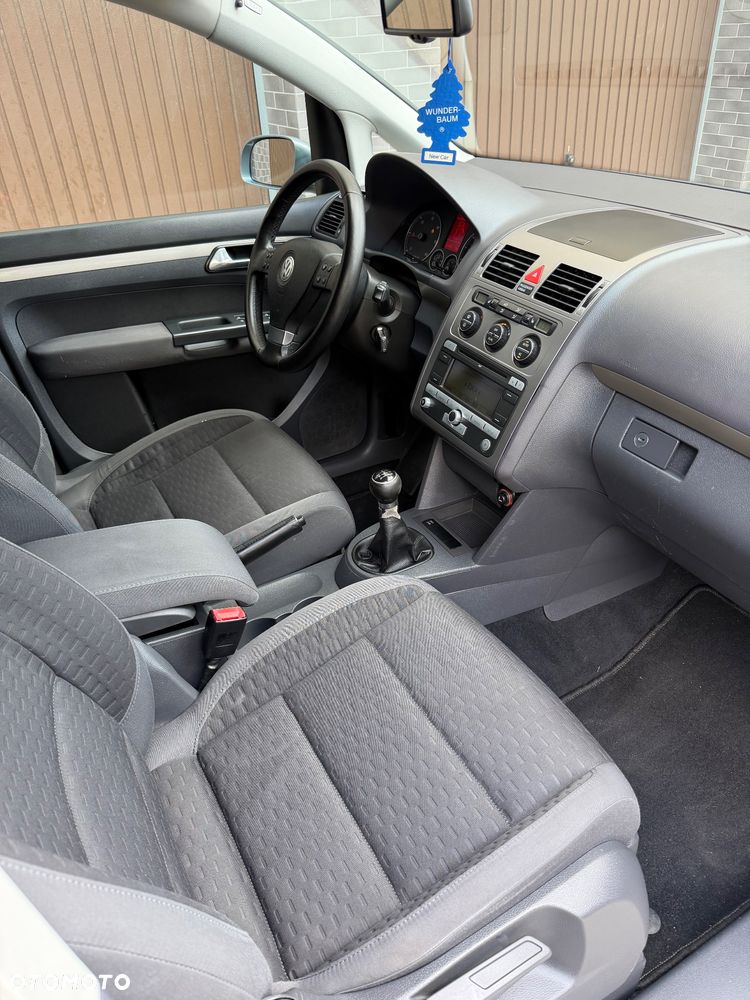 Volkswagen Touran 1.9 TDI Trendline - 11