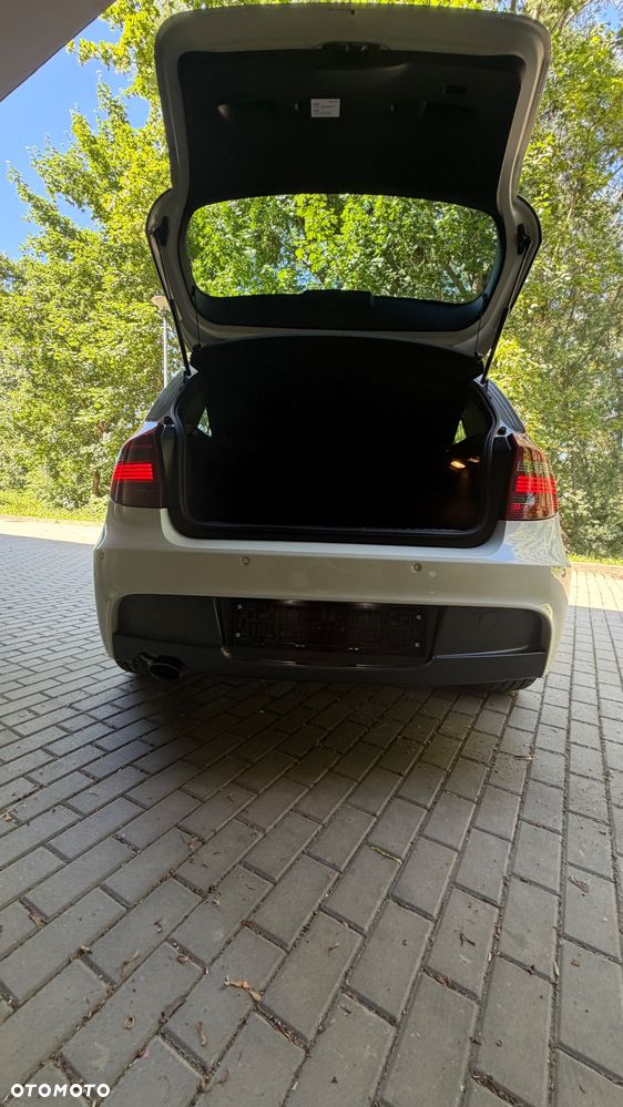 BMW Seria 1 - 18