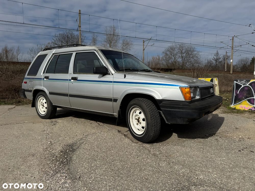Toyota Tercel - 1