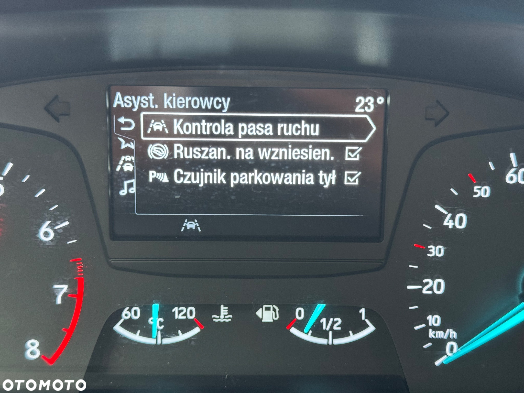 Ford Fiesta 1.1 S&S COOL&CONNECT - 32