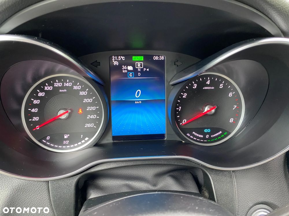 Mercedes-Benz GLC 300 e 4-Matic - 21