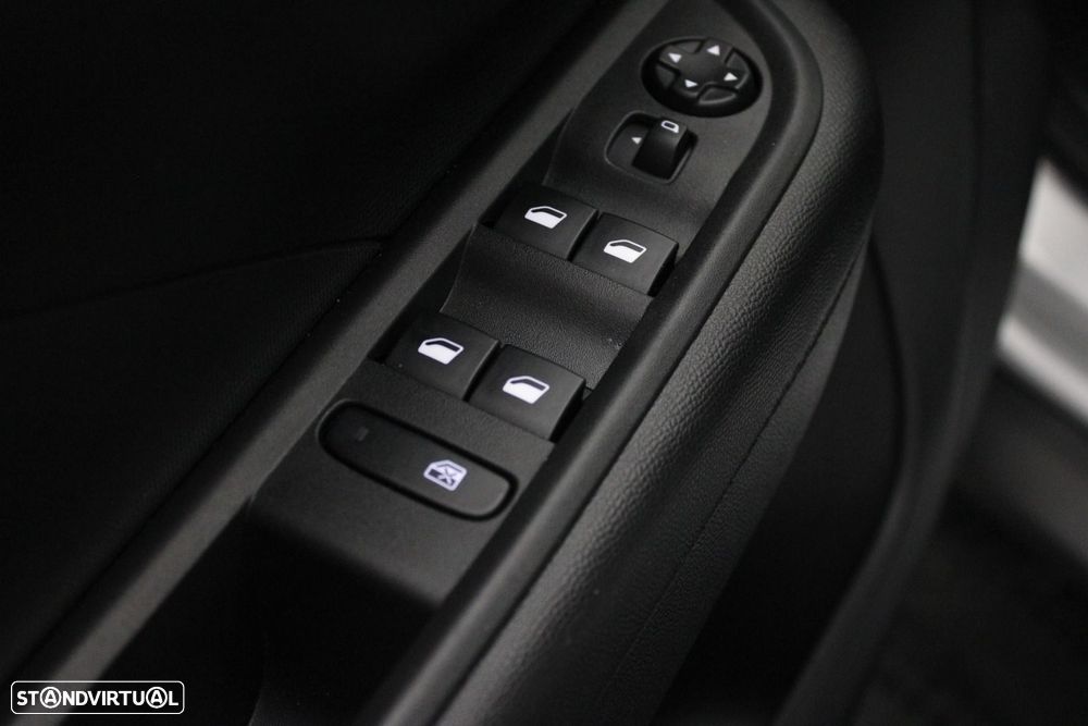 Opel Frontera 44 kWh Edition - 19