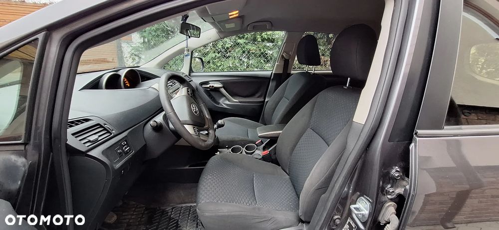 Toyota Verso 2.0 D-4D Luna - 7