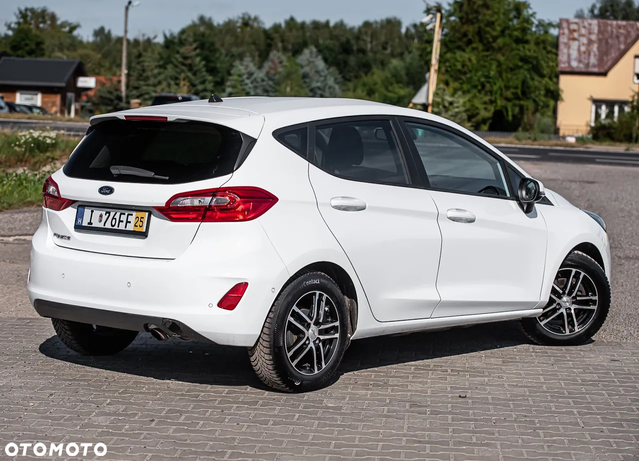 Ford Fiesta - 13