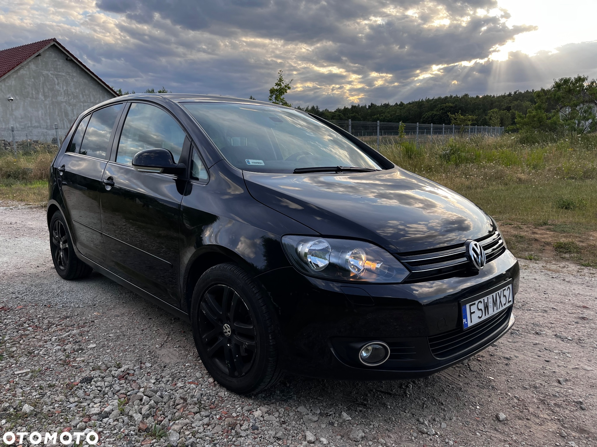 Volkswagen Golf Plus 1.6 TDI BlueMot Comfortline DSG - 2