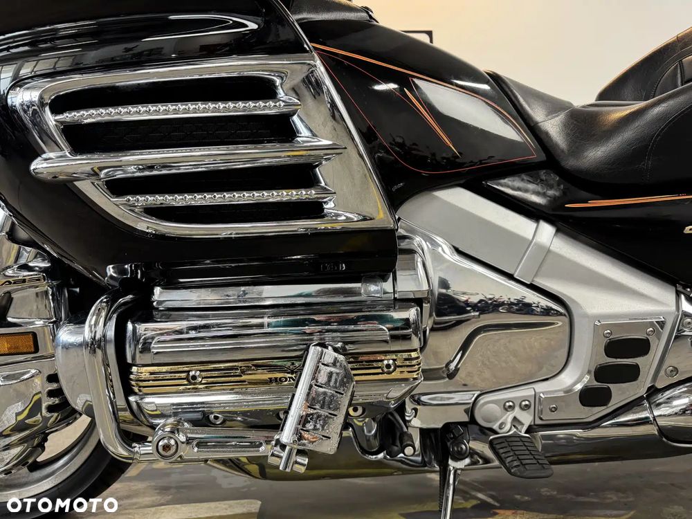 Honda GL - 25