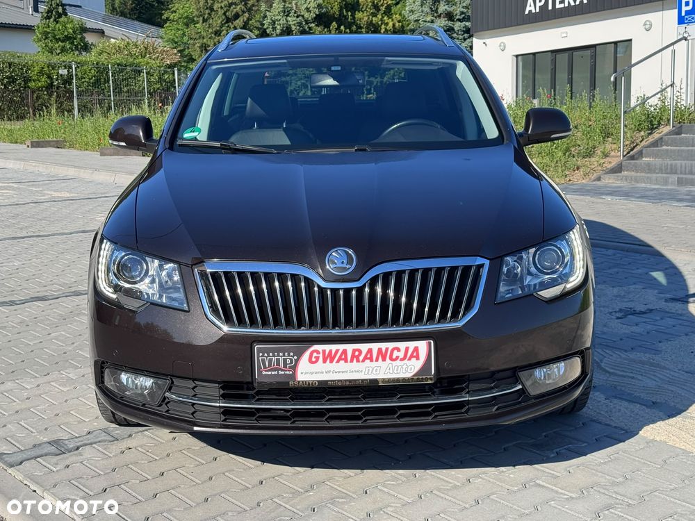 Skoda Superb 2.0 TDI 4x4 Platinum DSG - 11