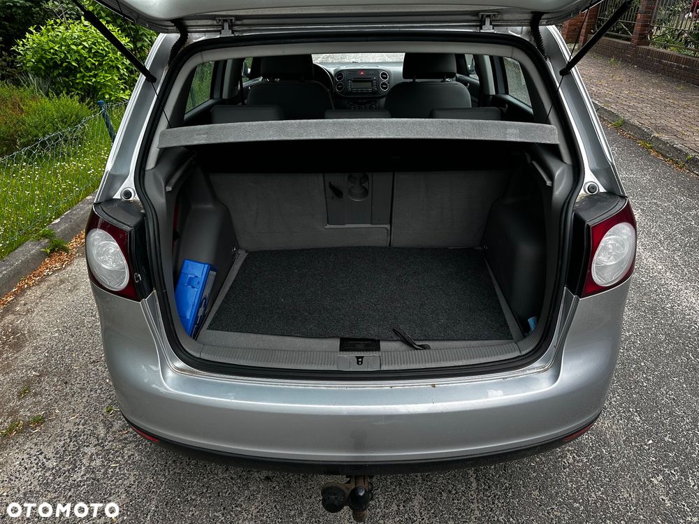 Volkswagen Golf Plus 1.6 FSI Comfortline - 10