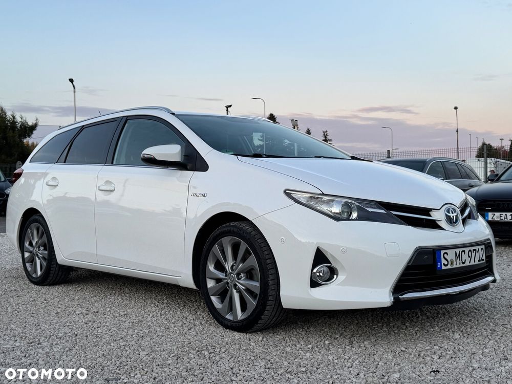 Toyota Auris - 18