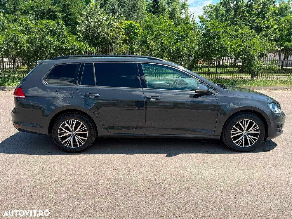 Volkswagen Golf 1.6 TDI DPF BMT DSG Trendline - 5