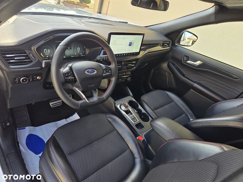 Ford Kuga - 2