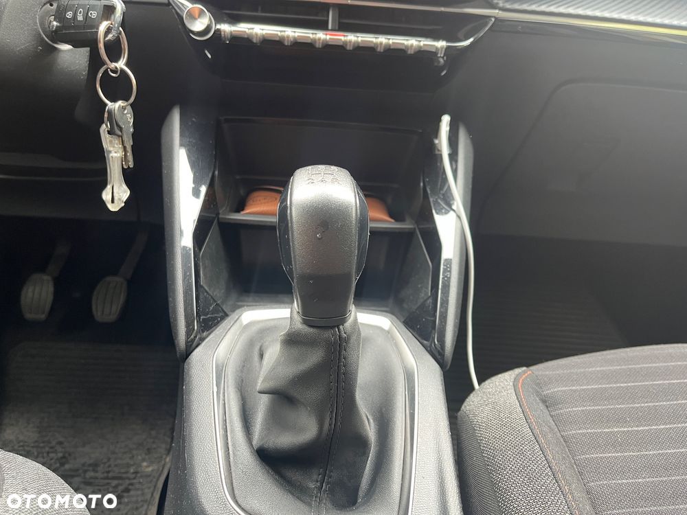 Peugeot 208 1.2 PureTech Active Pack S&S - 10
