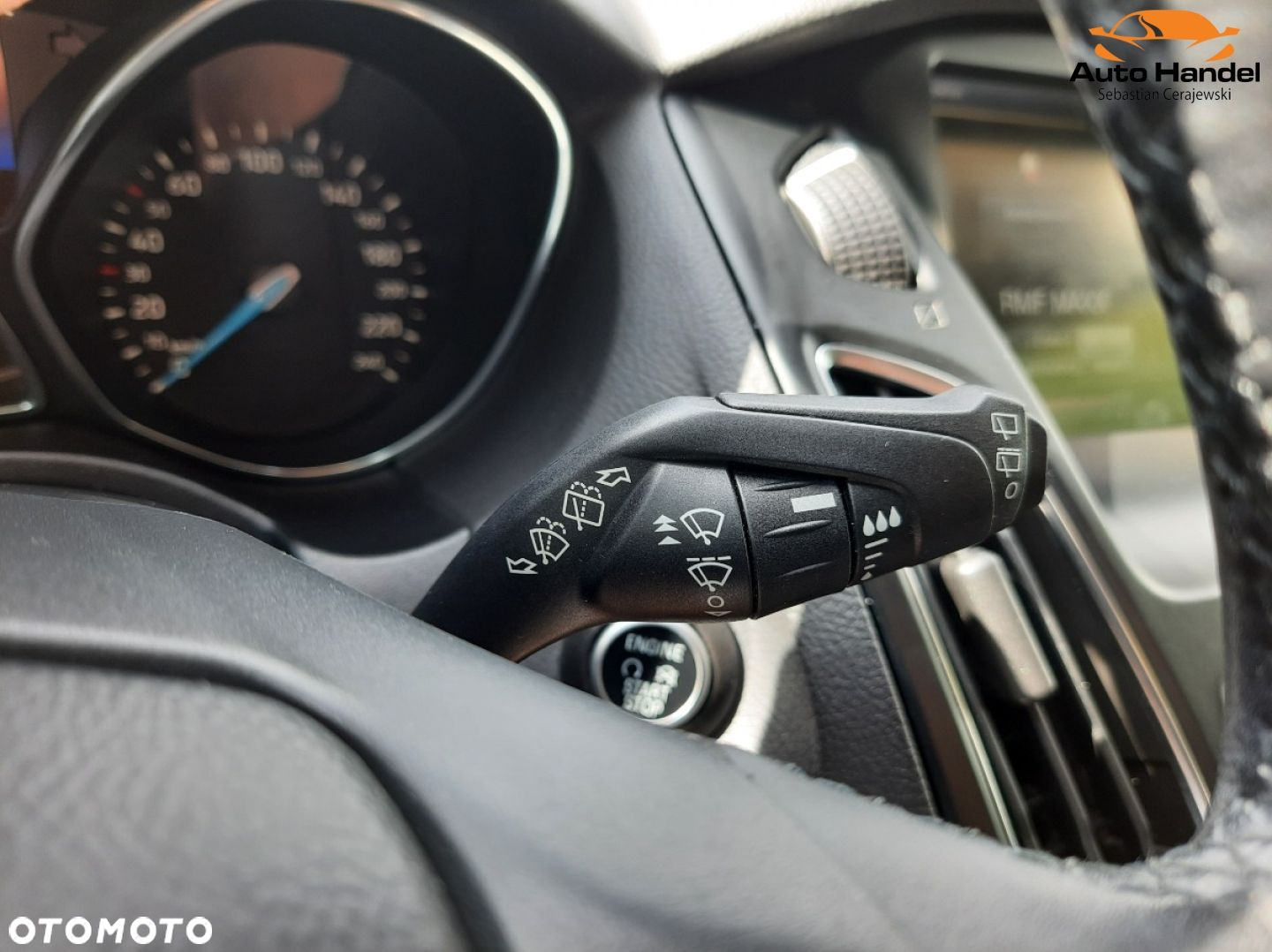 Ford Focus Turnier 1.0 EcoBoost Start-Stopp-System TITANIUM - 27