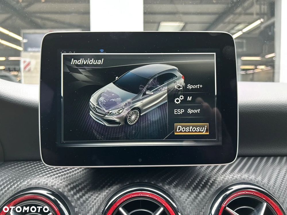 Mercedes-Benz Klasa A AMG 45 4-Matic - 37