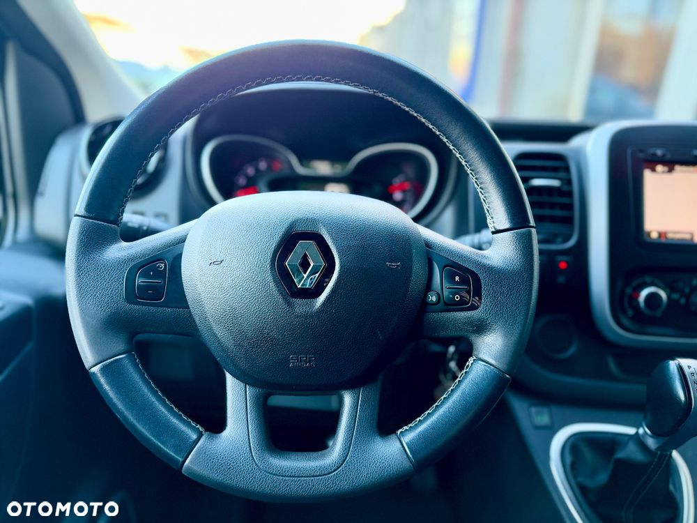 Renault Trafic 2.0 dCi EDC - 18