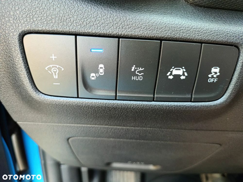 Hyundai Kona 1.6 T-GDI DCT 4WD Unique - 14