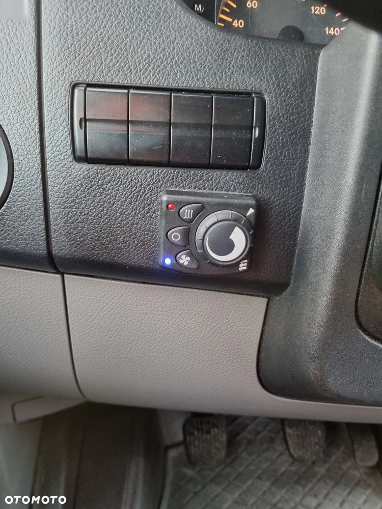 Mercedes-Benz Sprinter 518/519, podwójne szyby ,21 miejsc 3,0 CDI V6 - 18