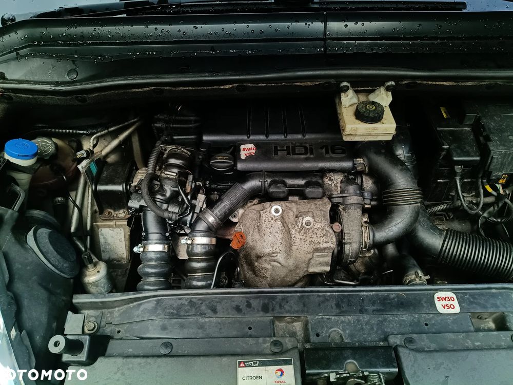 Citroën C4 Picasso 1.6 HDi FAP EGS6 Exclusive - 6