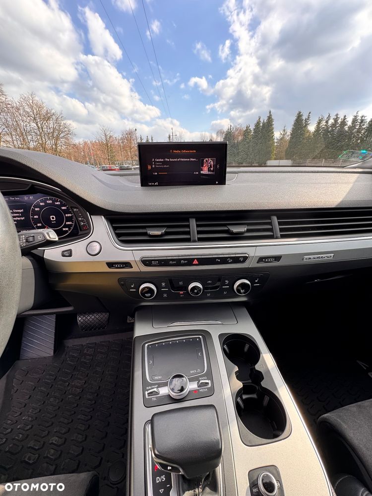 Audi Q7 - 14