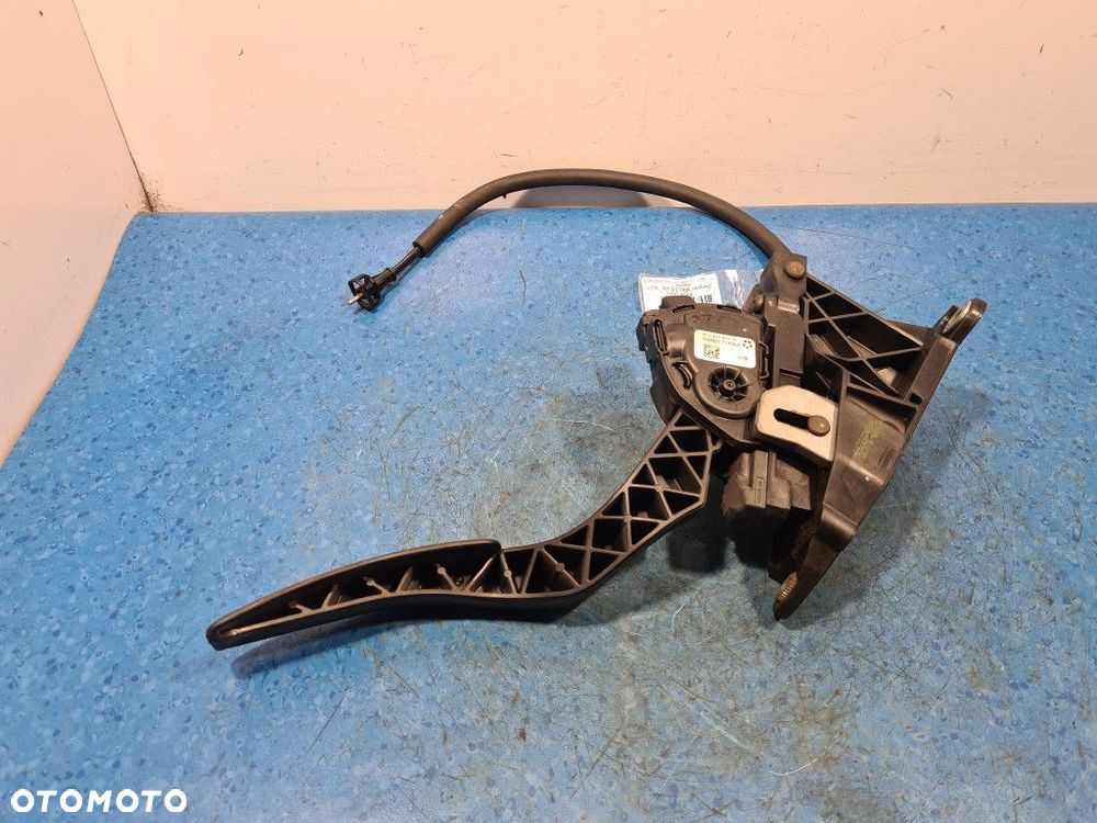 CHRYSLER 300C 3.0 CRD PEDAŁ GAZU - 5