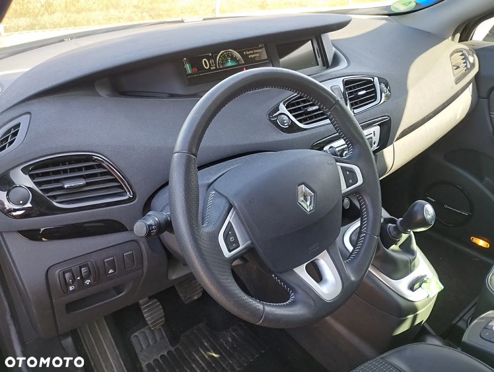 Renault Scenic TCe 130 Bose Edition - 20
