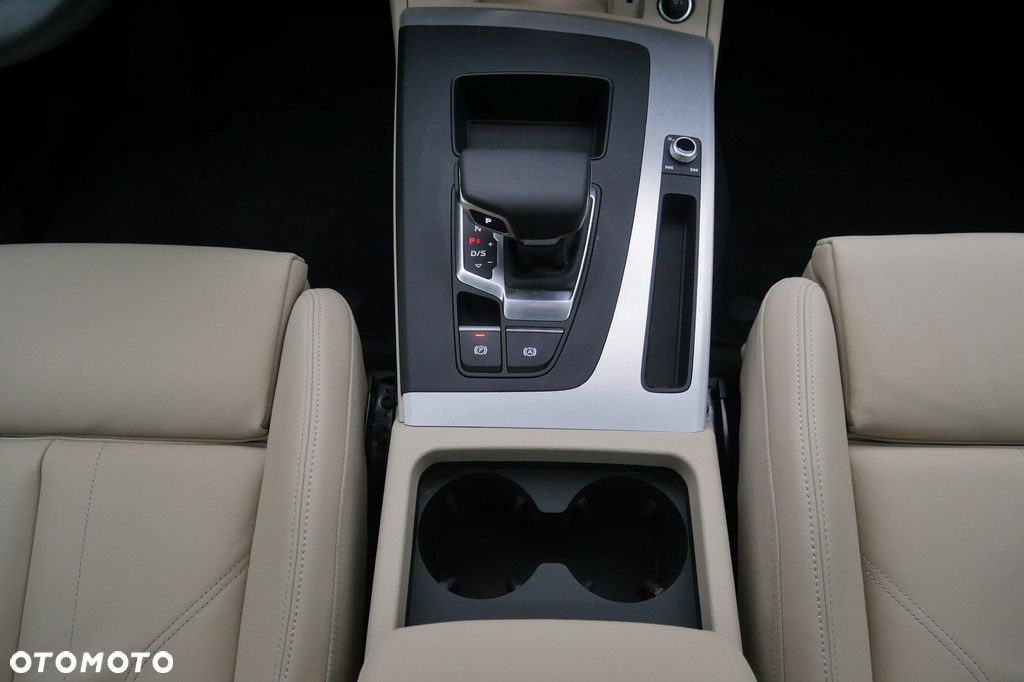 Audi Q5 - 11