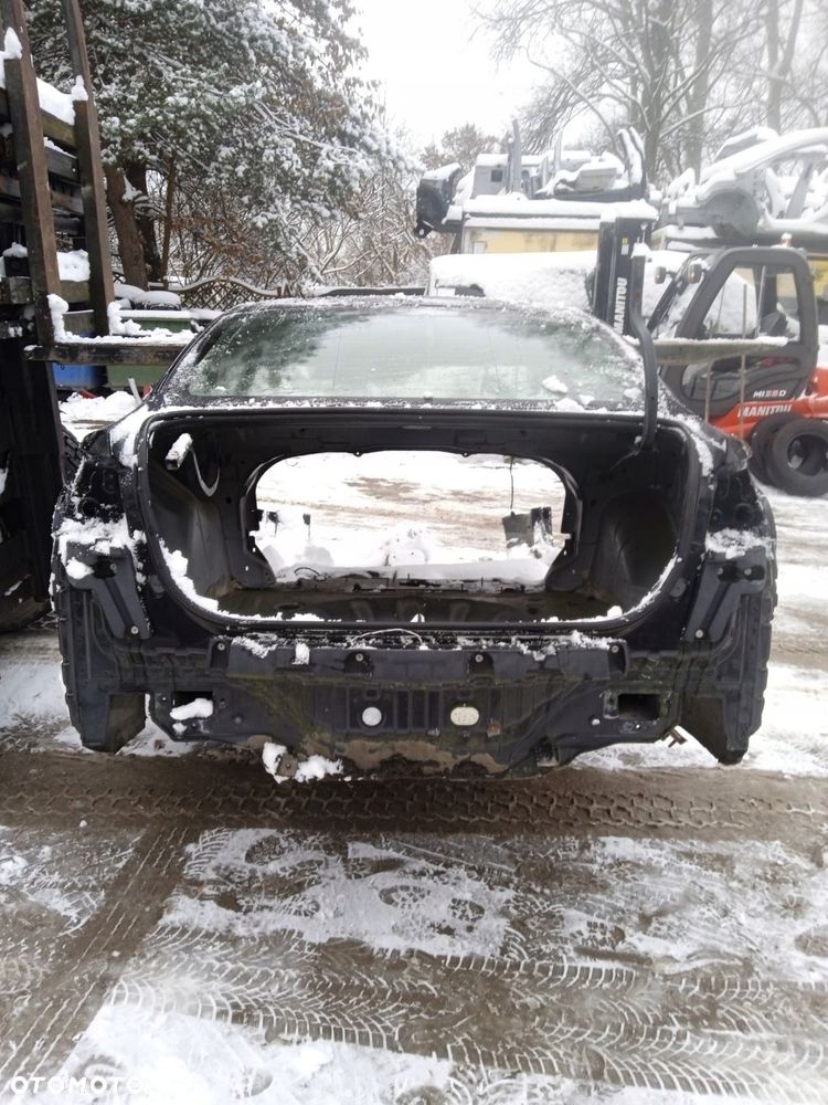 ćwiartka pas tył błotnik wanna renault latitude - 3