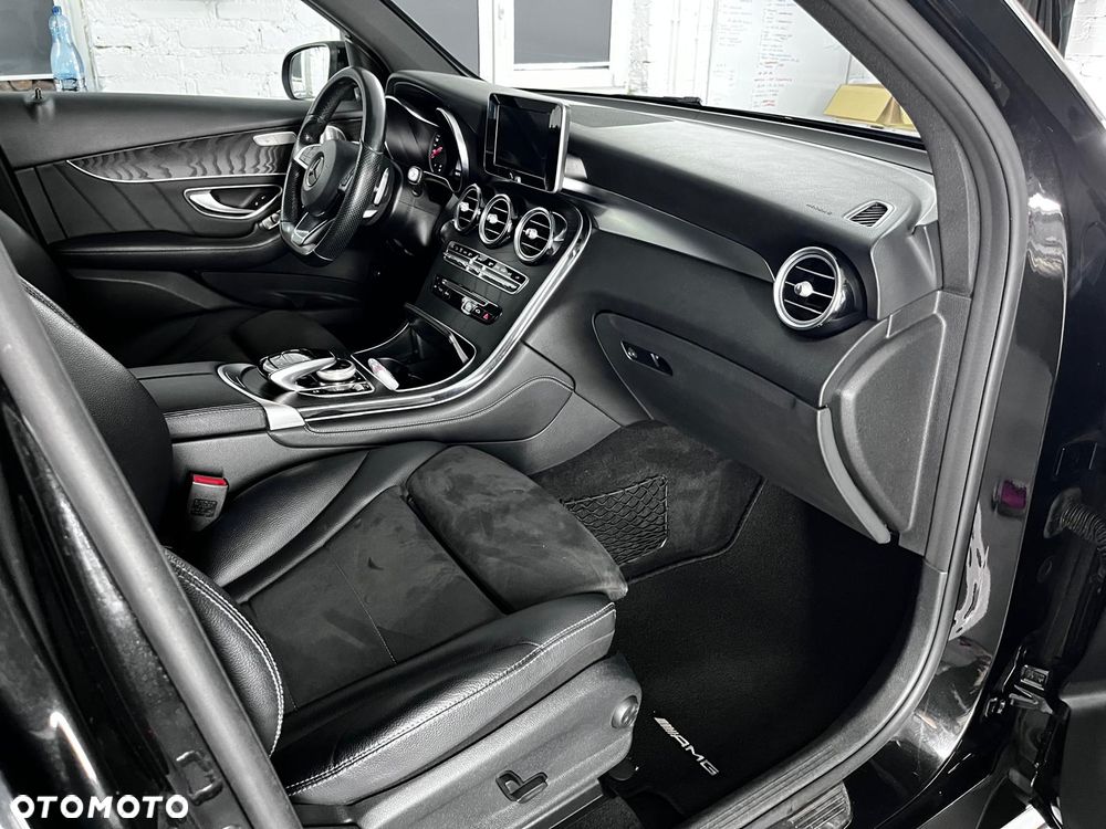 Mercedes-Benz GLC - 6